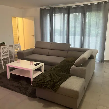 Moderne Au Coeur De *