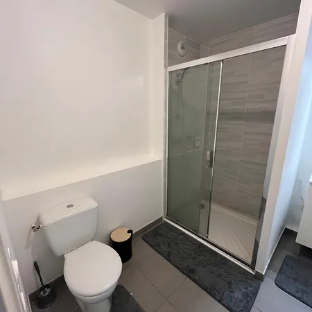 Moderne Au Coeur De Apartment